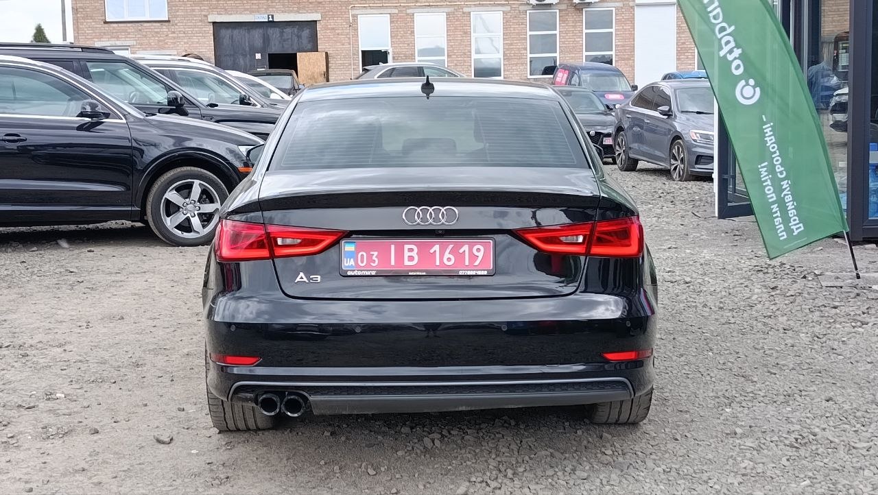 AUDI A3 PREMIUM 2015