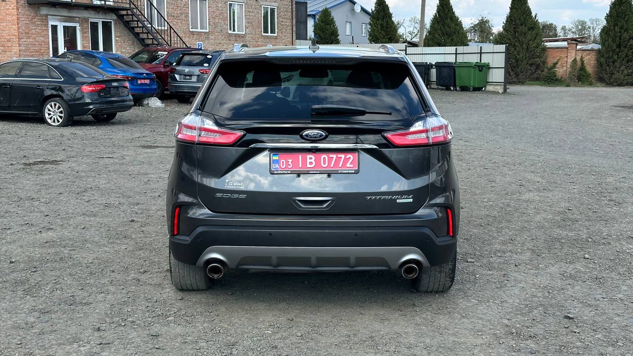 FORD EDGE TITANIUM 2019