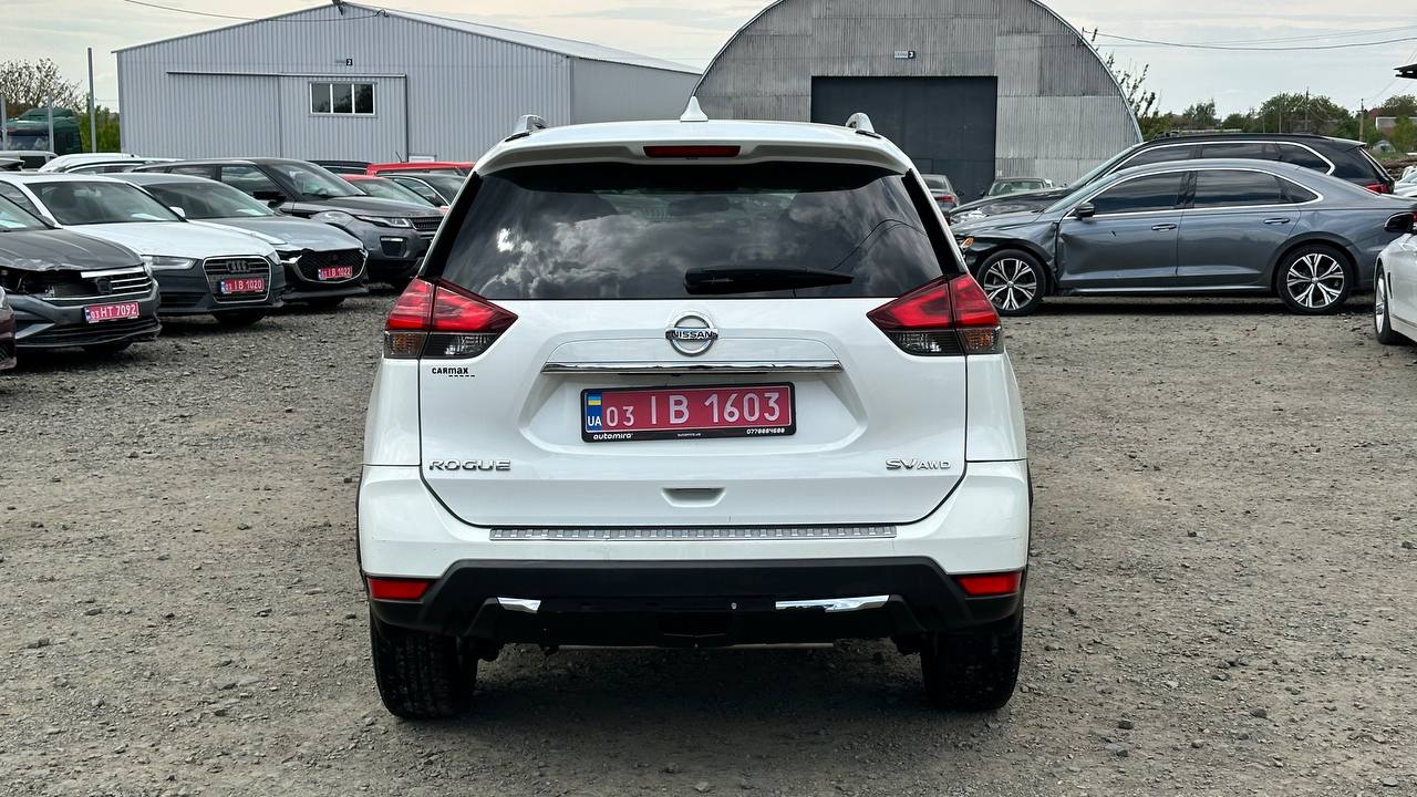 NISSAN ROGUE SV 2017