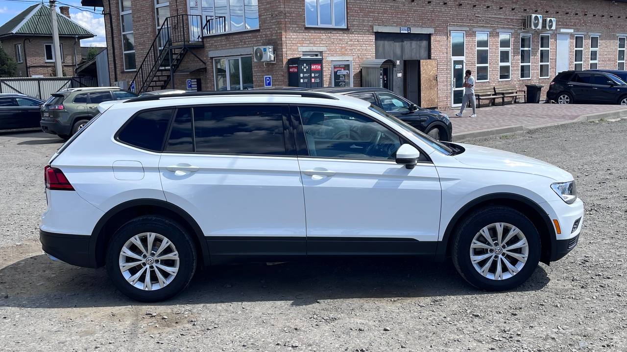 VOLKSWAGEN TIGUAN S 2017