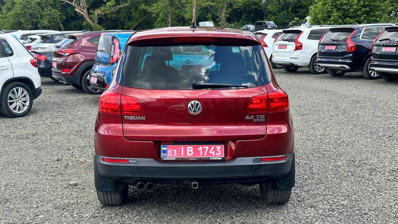 VOLKSWAGEN TIGUAN S 2013