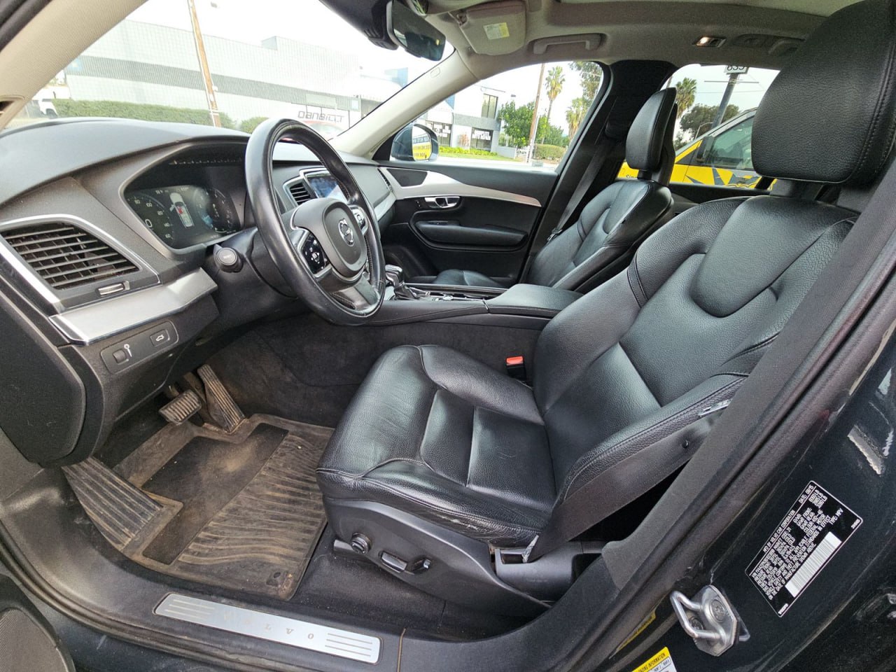 VOLVO XC90 T6 MOMENTUM 2016