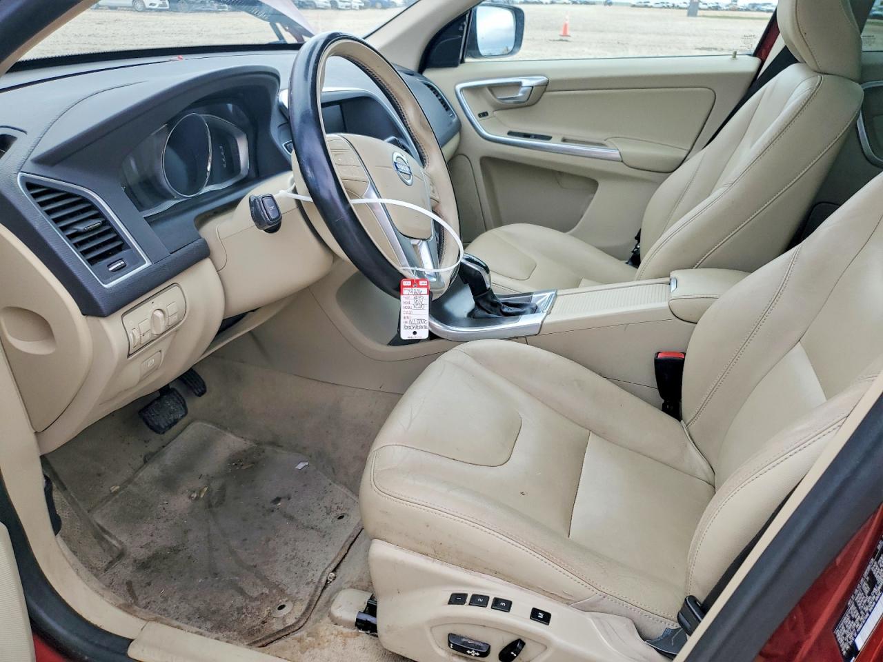 VOLVO XC60 T5 PREMIER 2015