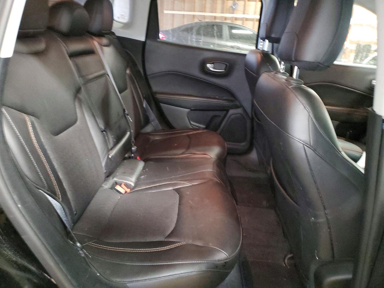 JEEP COMPASS LATITUDE 2017