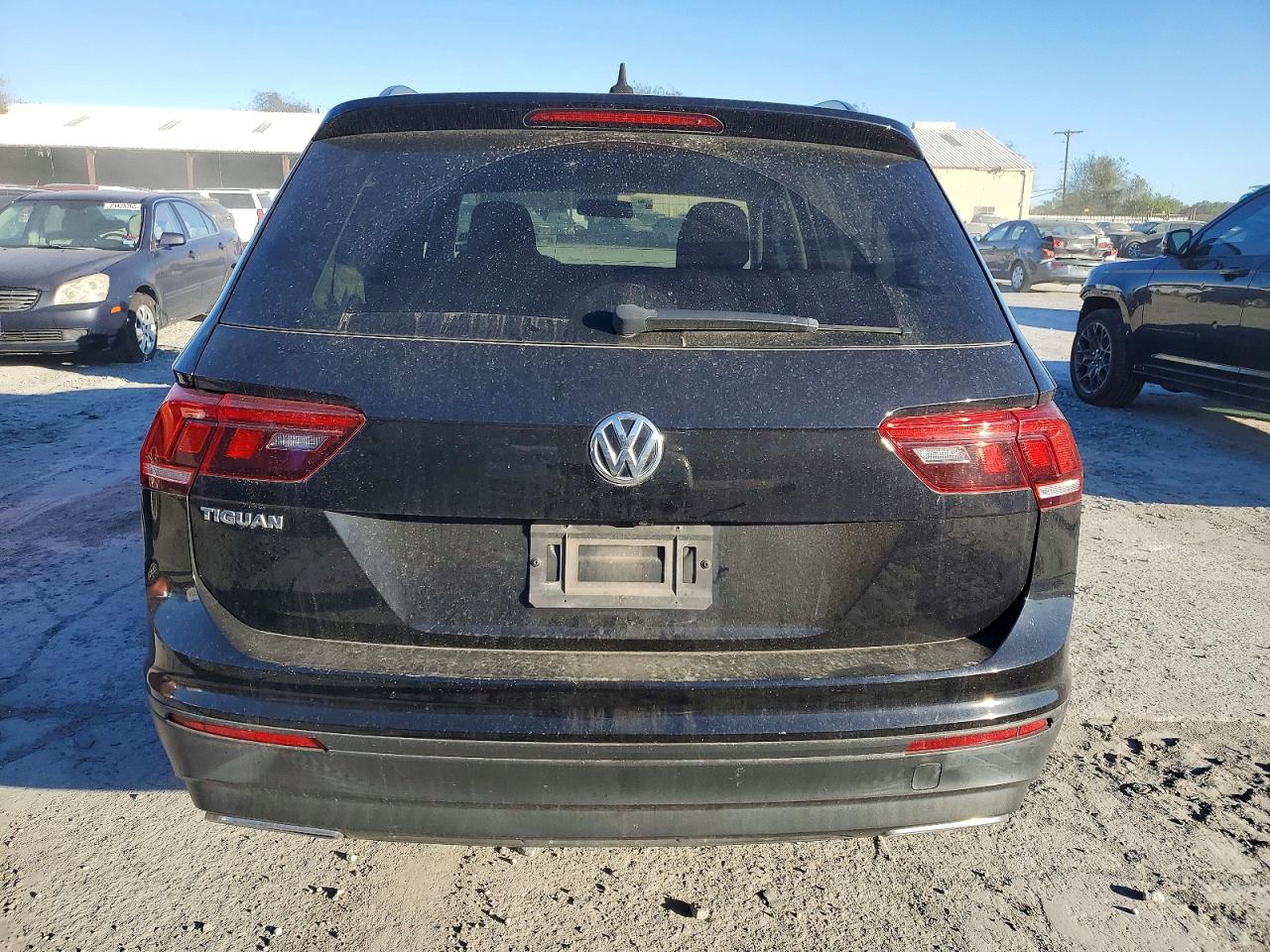 VOLKSWAGEN TIGUAN S 2020