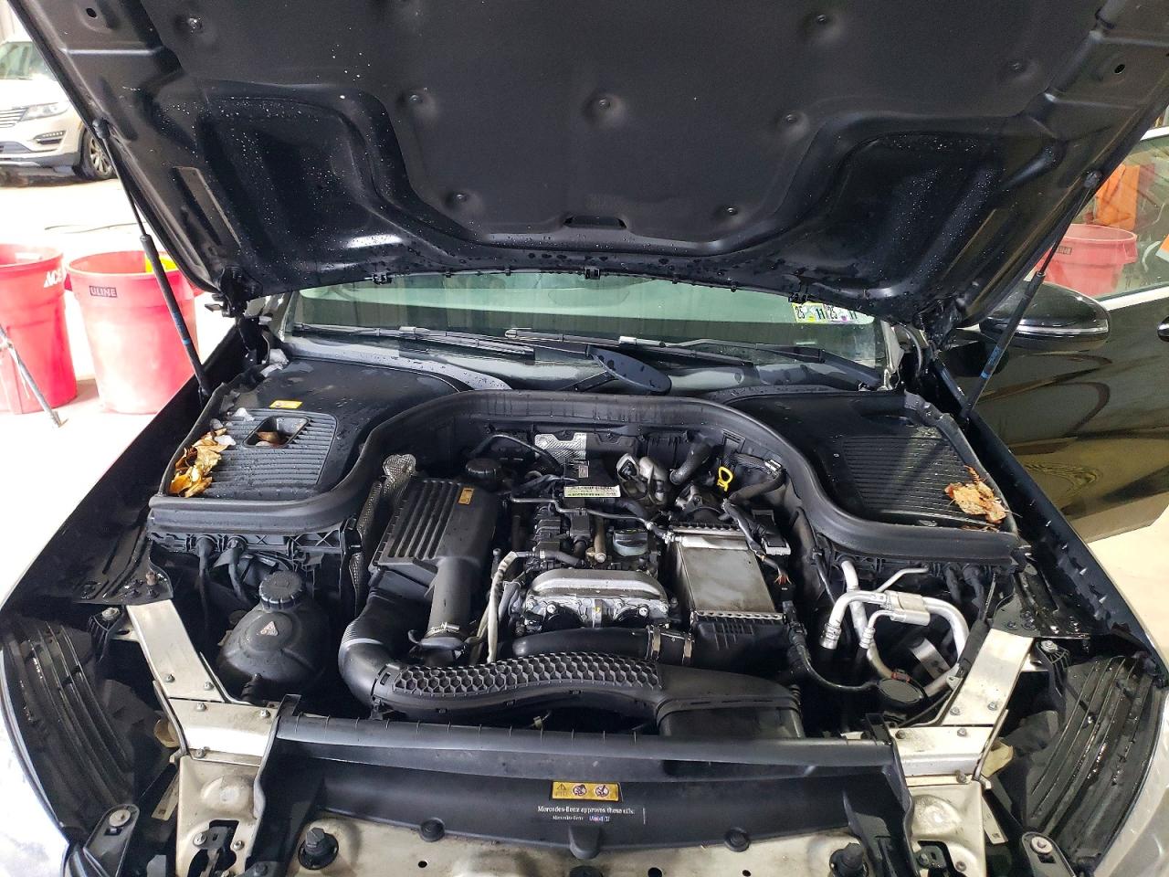 MERCEDES-BENZ GLC 300 2016