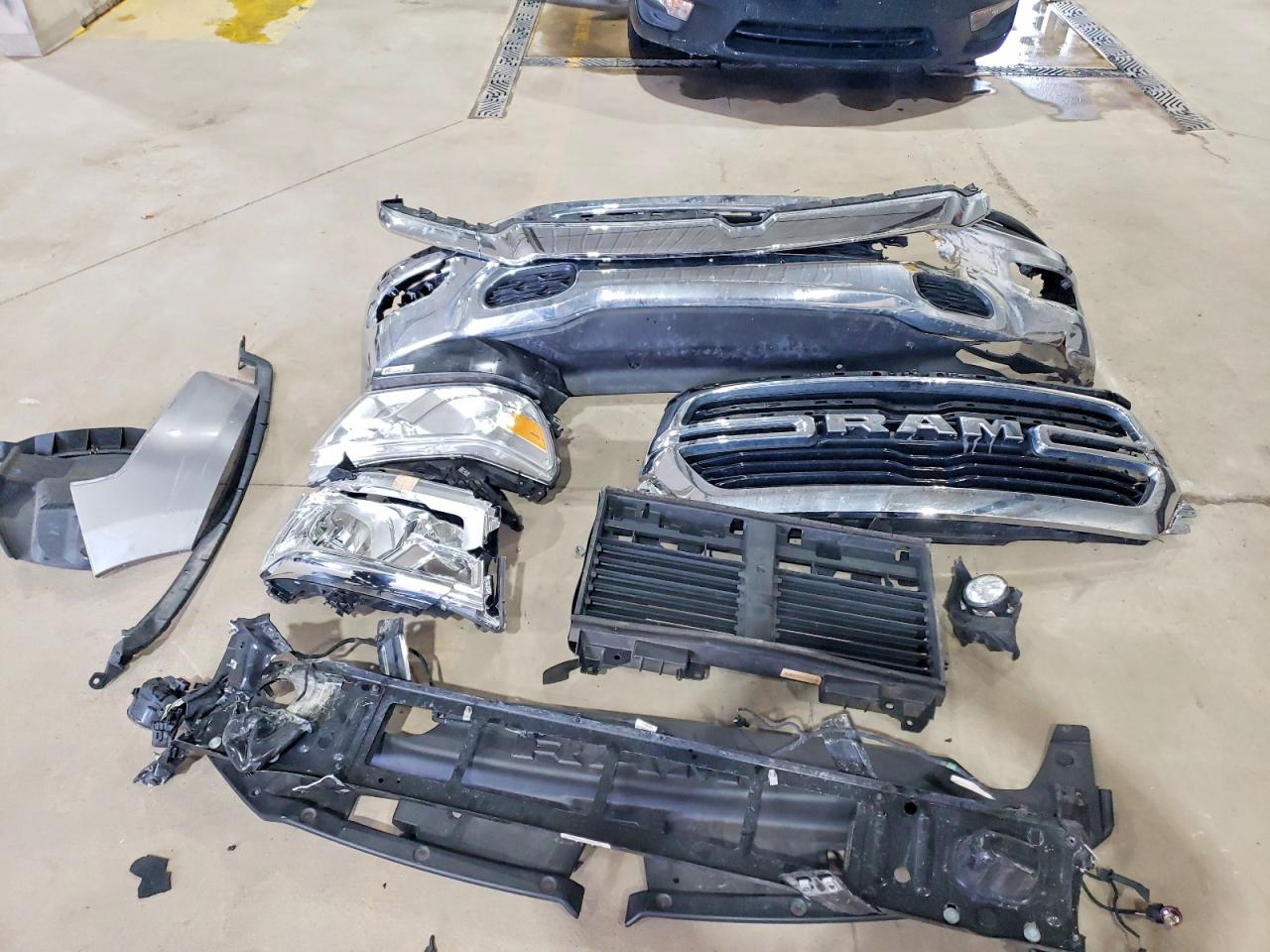 MERCEDES-BENZ GLC 300 2016