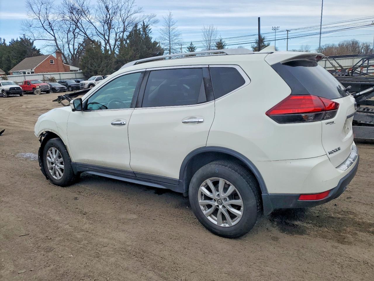 NISSAN ROGUE SV 2017