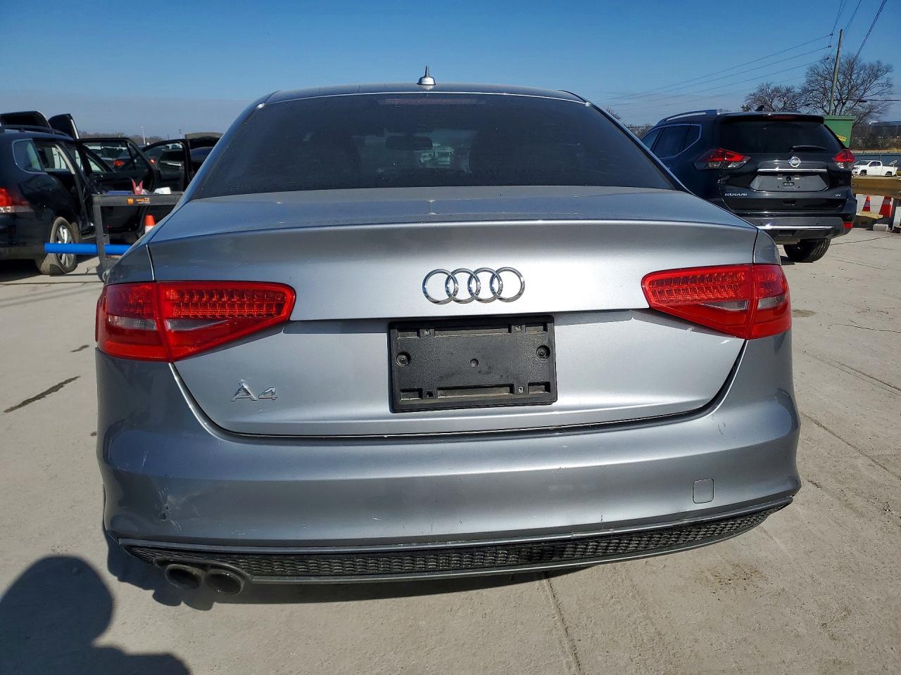 AUDI A4 PREMIUM 2015