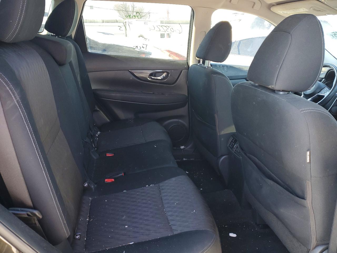 NISSAN ROGUE SV 2016