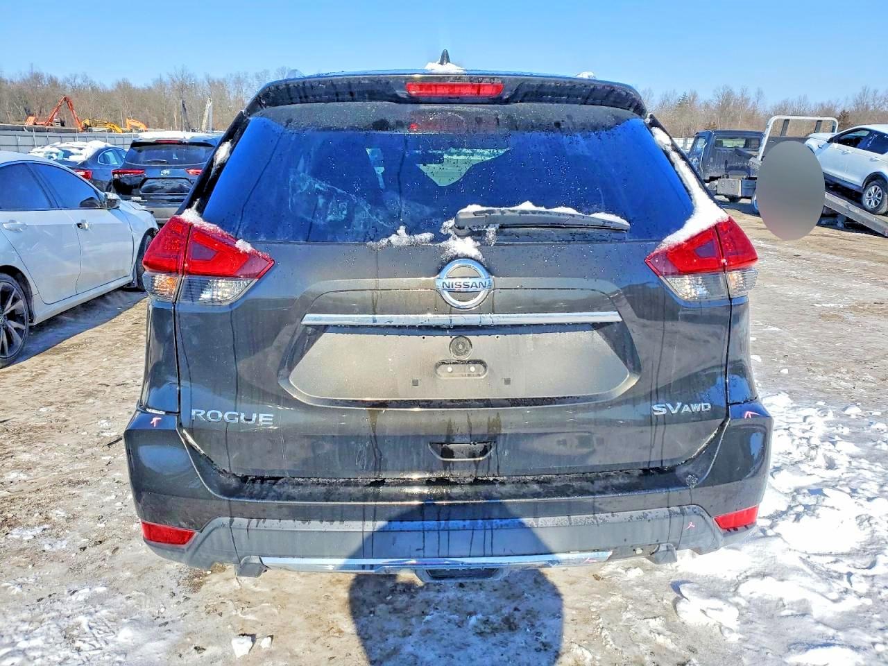 NISSAN ROGUE SV 2016