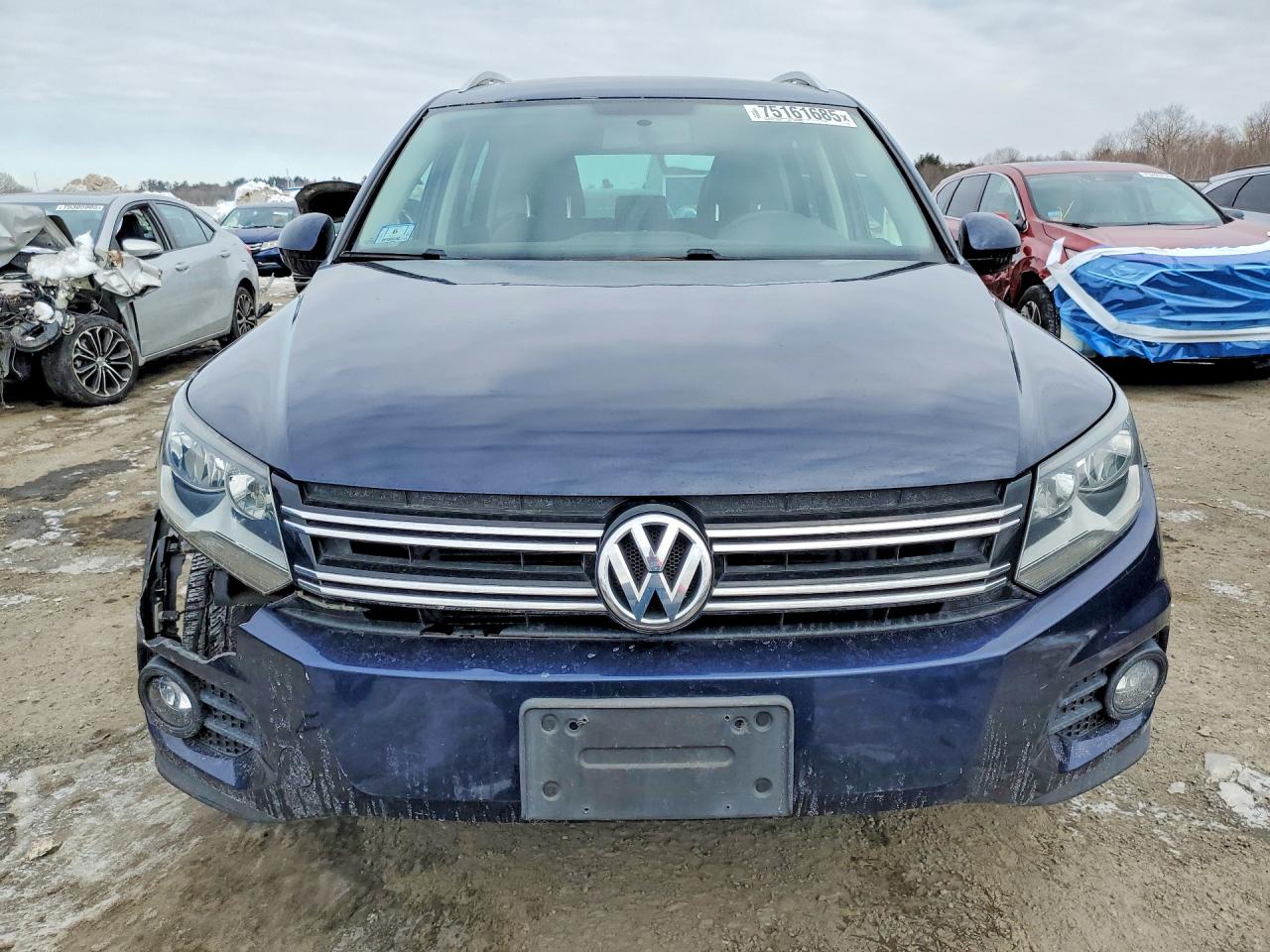 VOLKSWAGEN TIGUAN S 2014