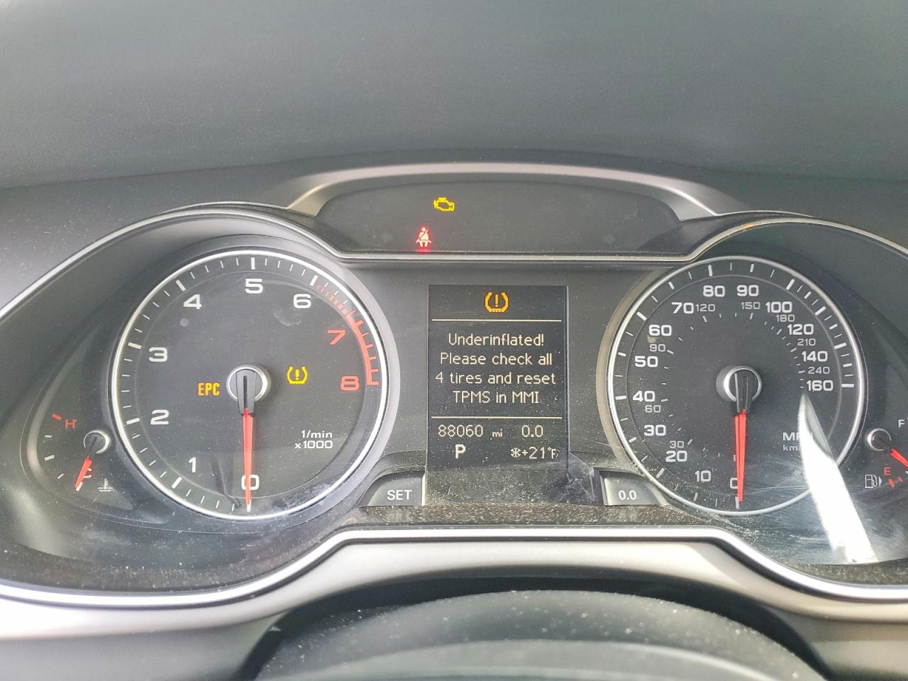 AUDI A4 PREMIUM 2013