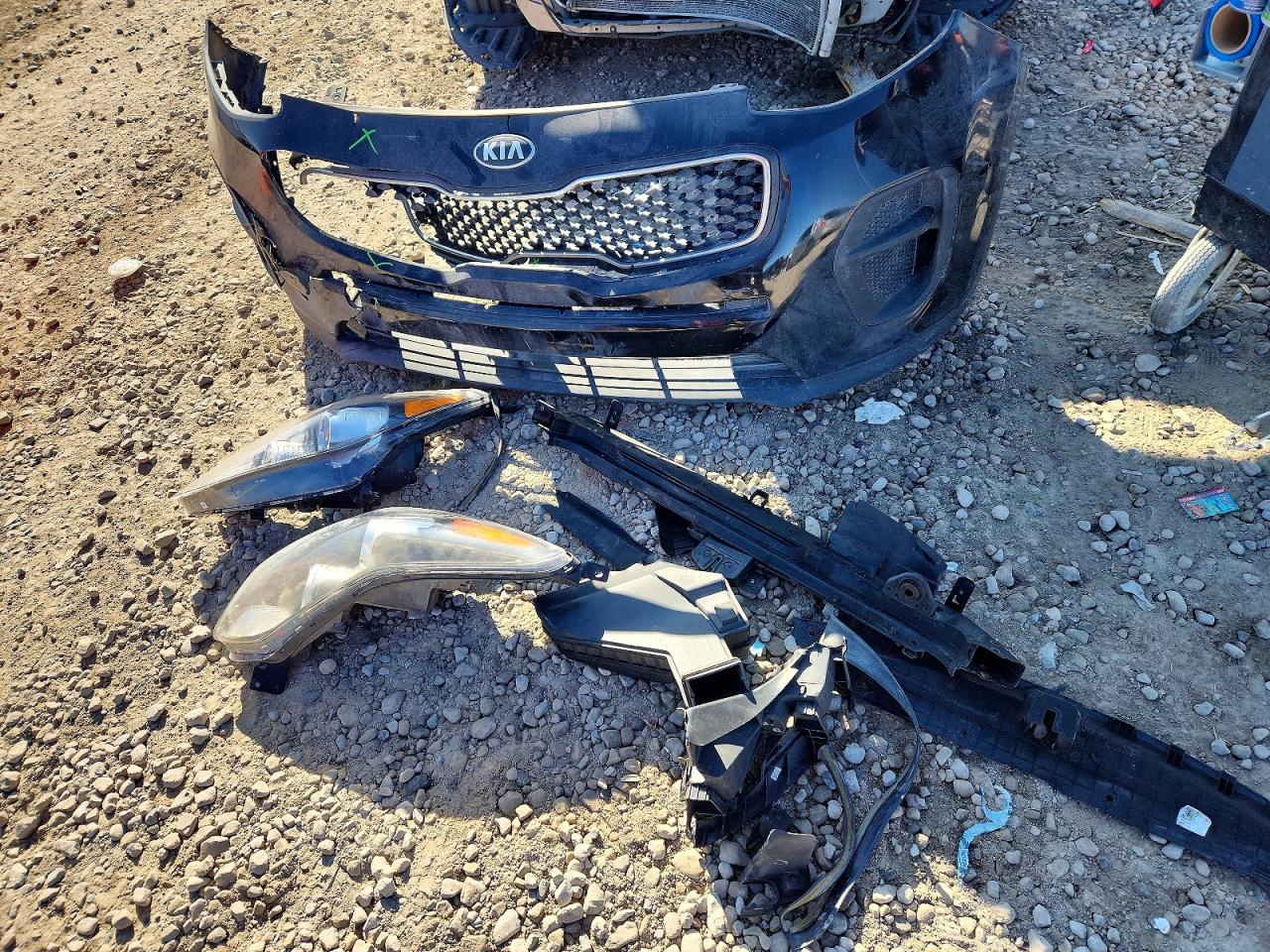 KIA SPORTAGE LX 2017