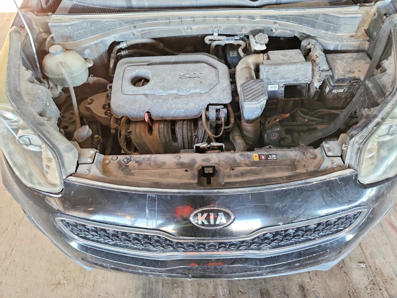 KIA SPORTAGE LX 2015