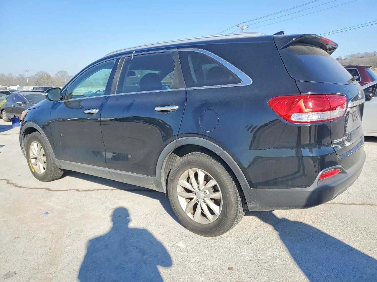 KIA SORENTO LX 2017