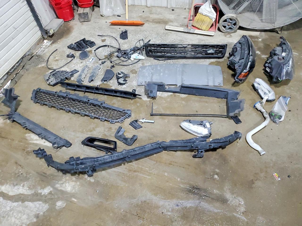 LAND ROVER DISCOVERY SPORT HSE 2016