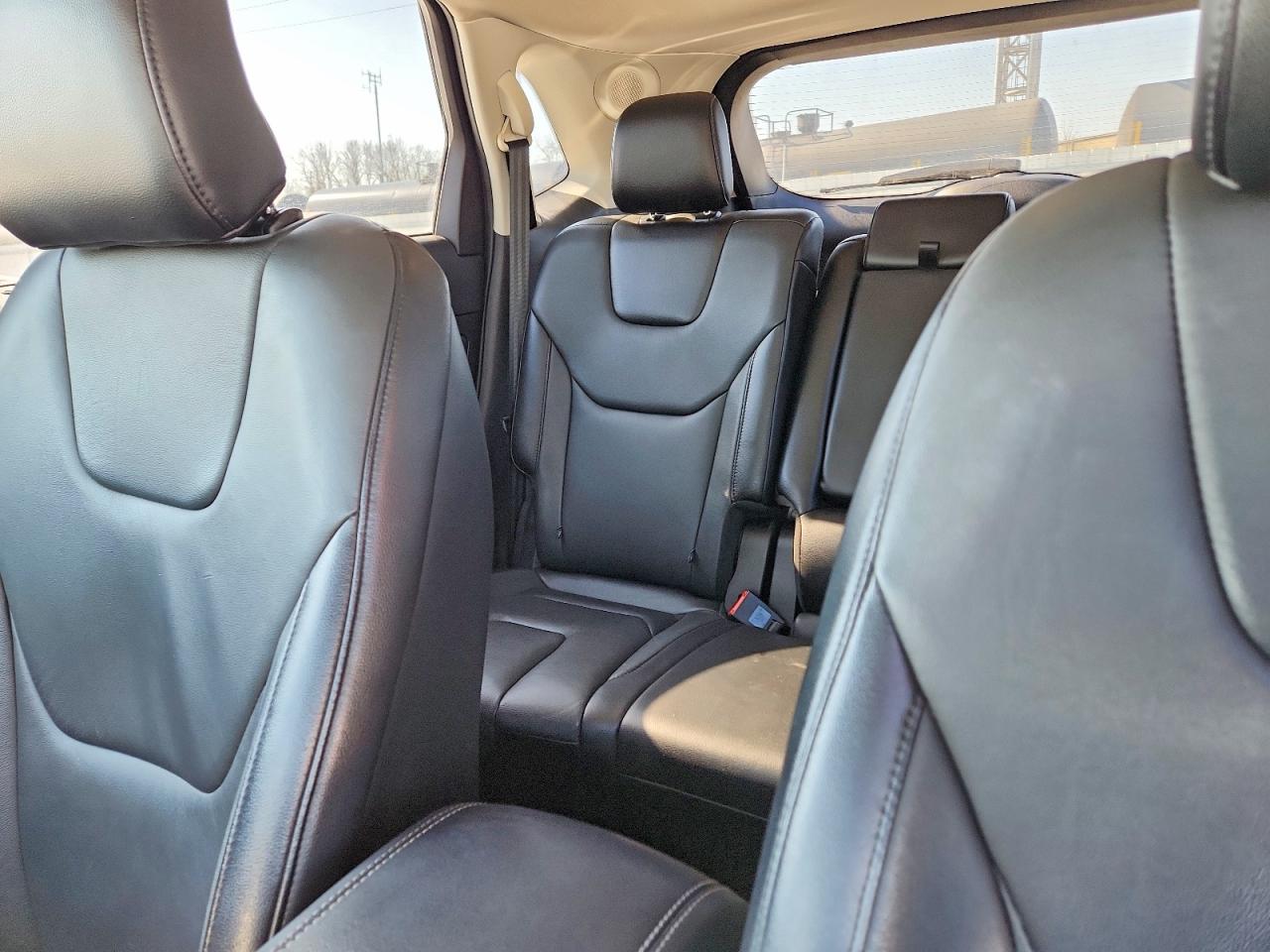 FORD EDGE TITANIUM 2018