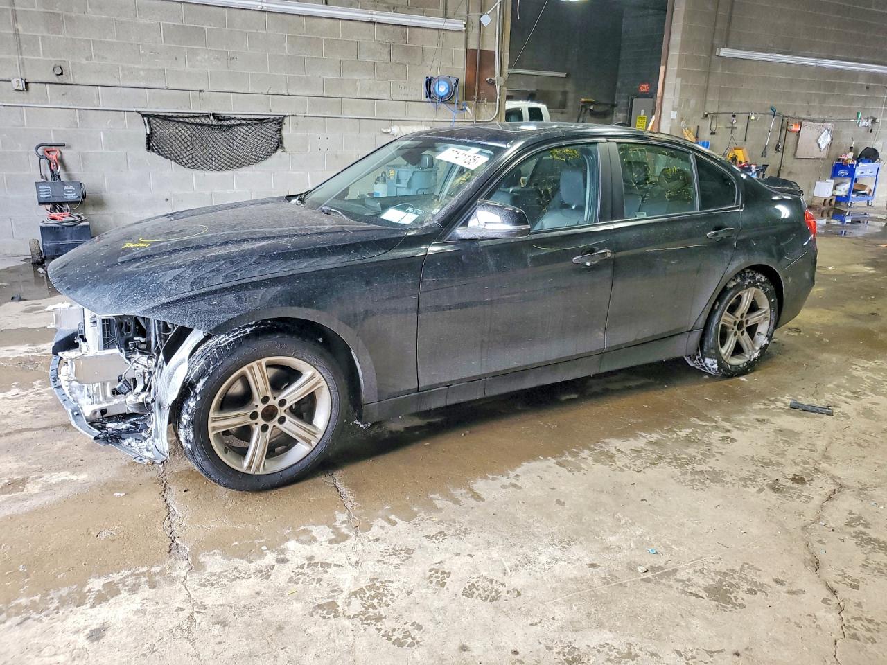BMW 328 XI SULEV 2013