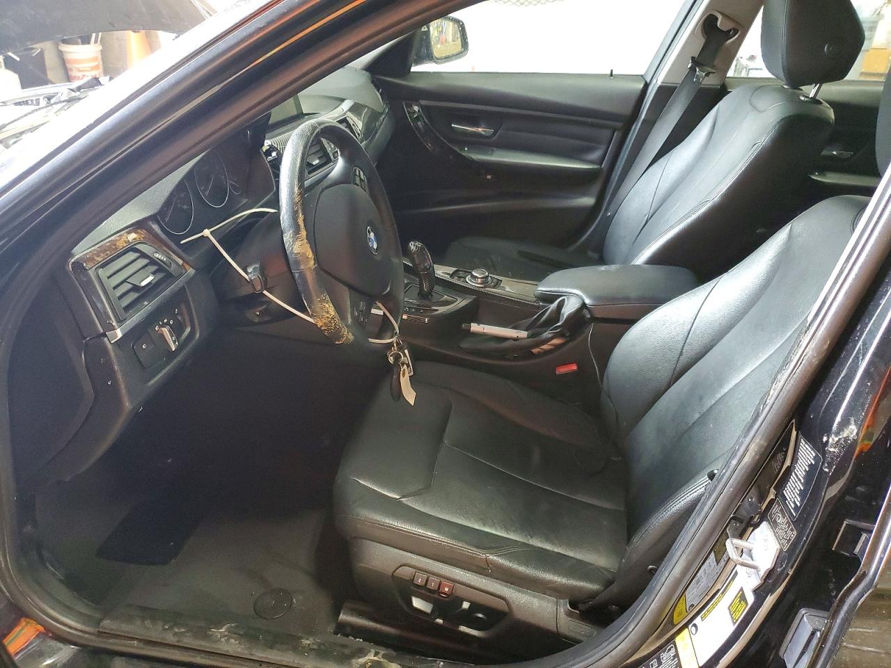 BMW 328 XI SULEV 2013