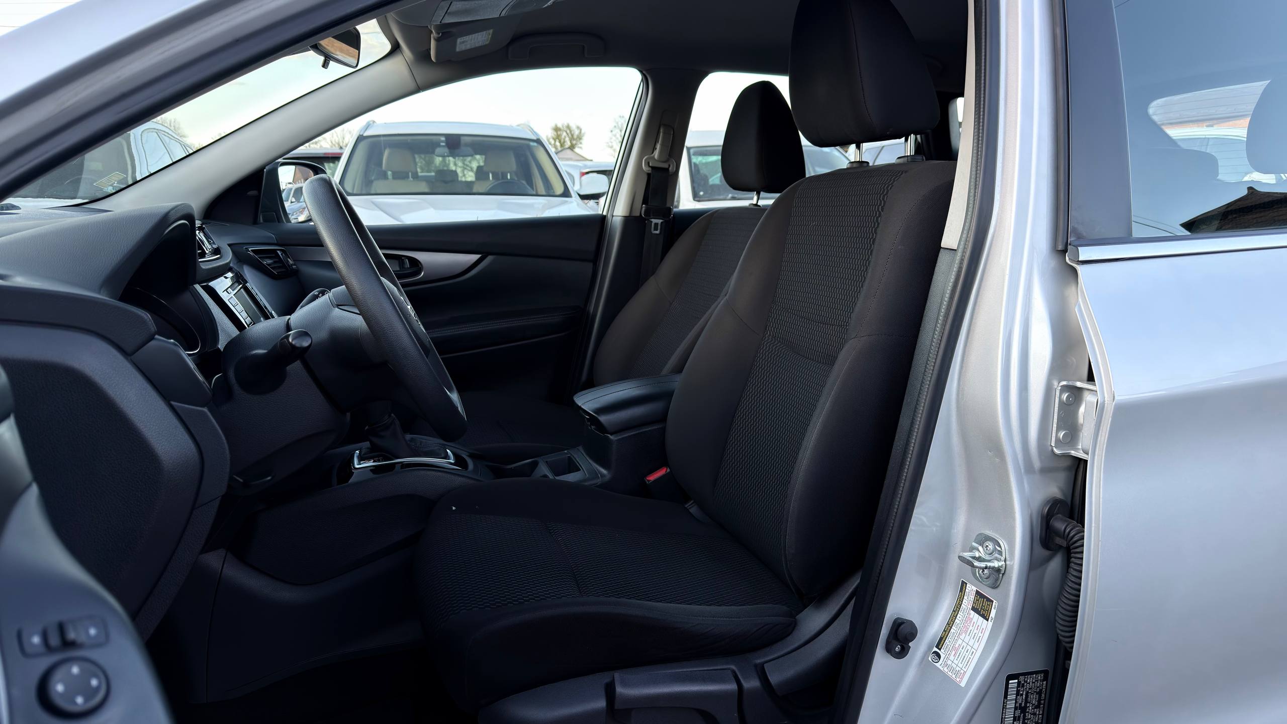 NISSAN ROGUE SPORT S 2021