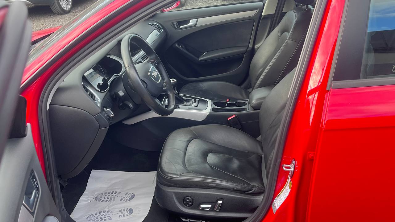 AUDI A4 PREMIUM 2012