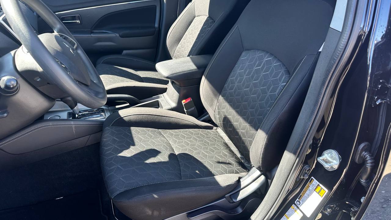 MITSUBISHI OUTLANDER SPORT ES 2019