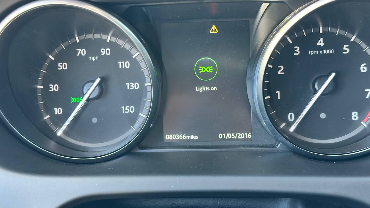 LAND ROVER DISCOVERY SPORT HSE 2017