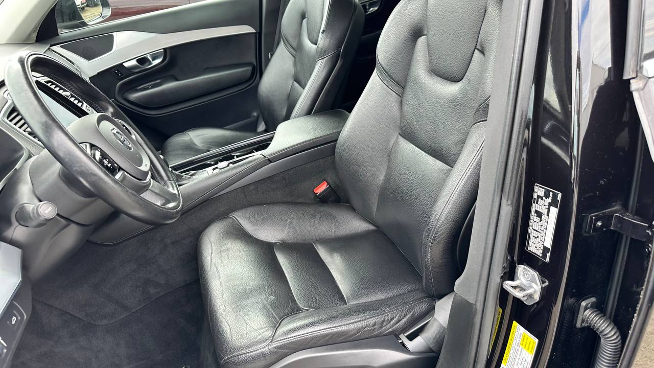 VOLVO XC90 T6 2017