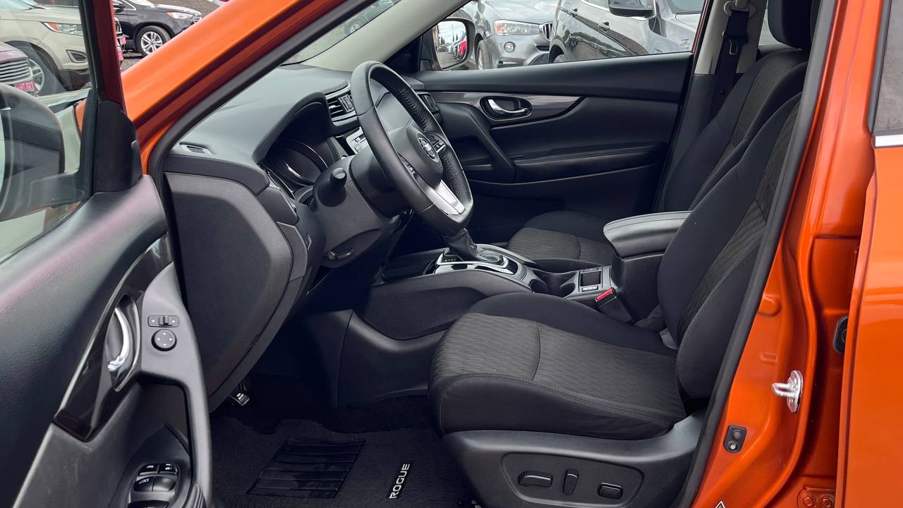 NISSAN ROGUE SV HYBRID 2018