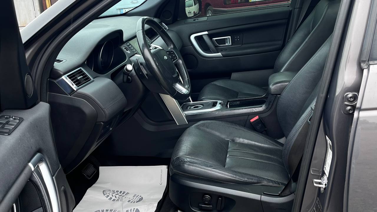 LAND ROVER DISCOVERY SPORT HSE 2015