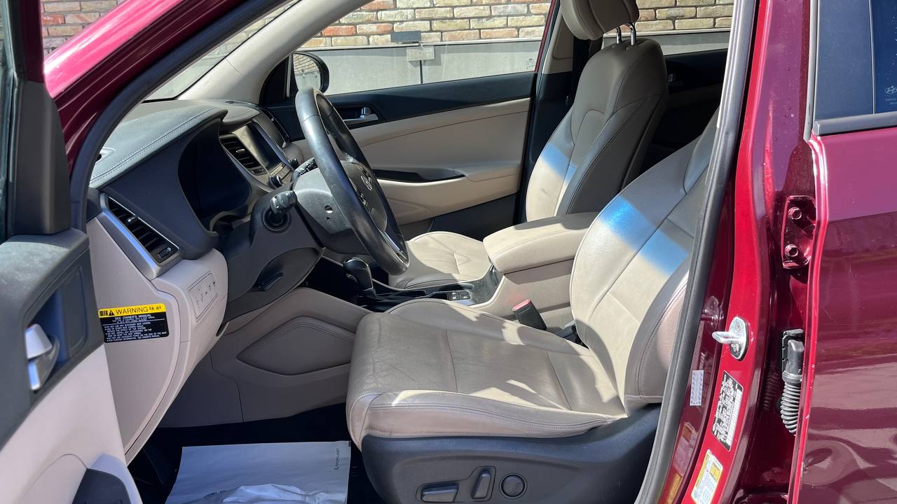 HYUNDAI TUCSON LIMITED 2015