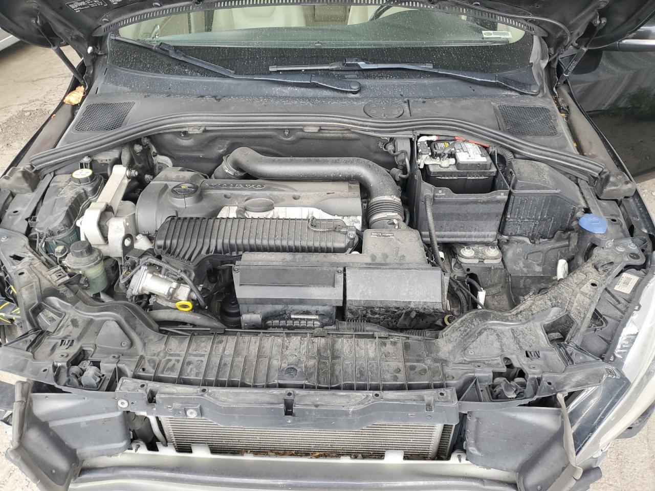 VOLVO S60 PREMIER 2015