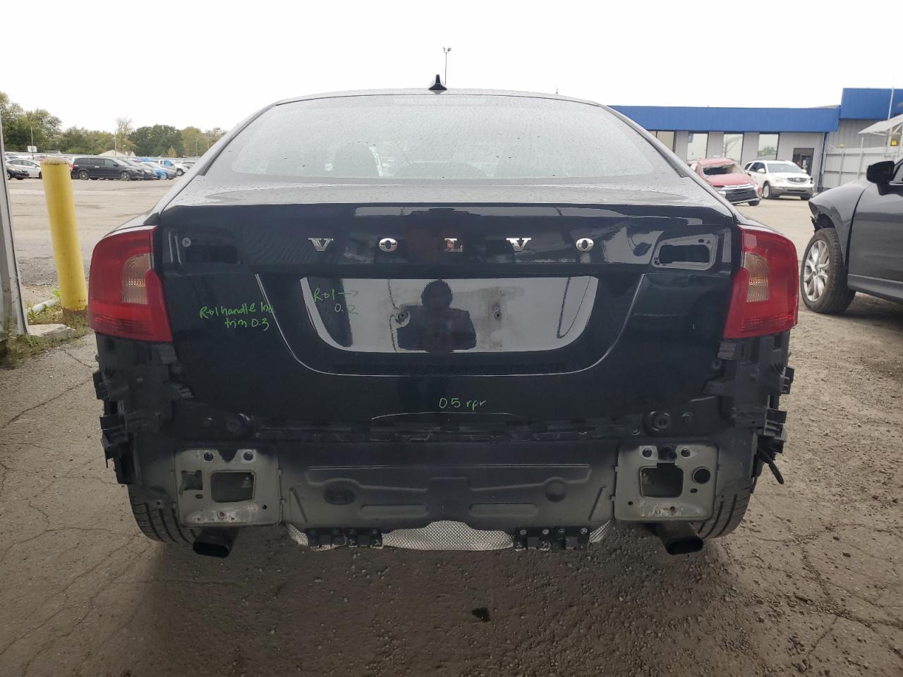 VOLVO S60 PREMIER 2015