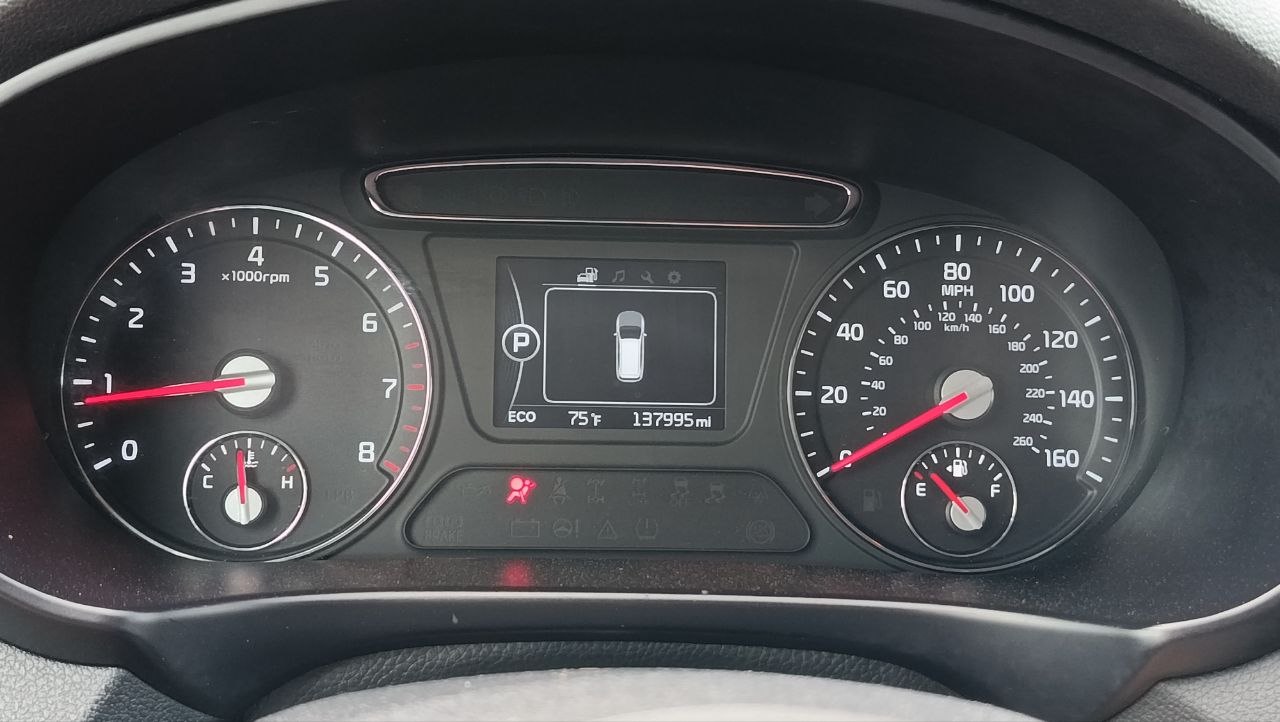 KIA SORENTO LX 2016