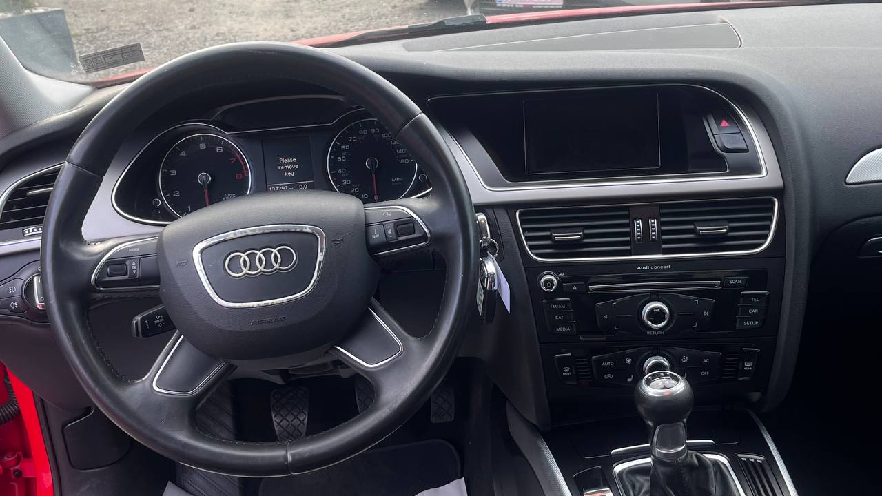 AUDI A4 PREMIUM 2012