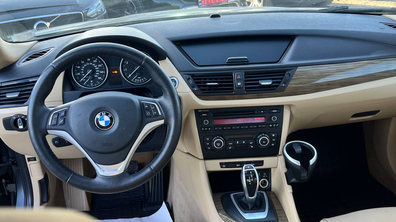 BMW X1 XDRIVE 28 I 2013
