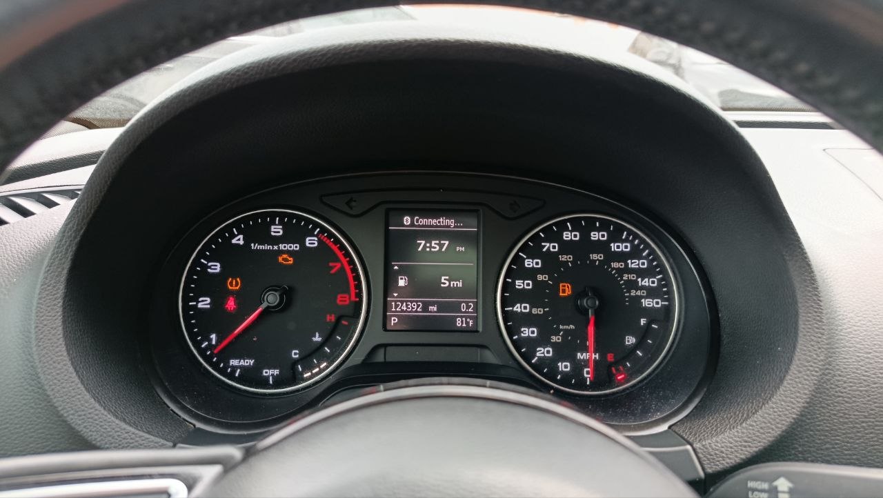 AUDI A3 PREMIUM 2015