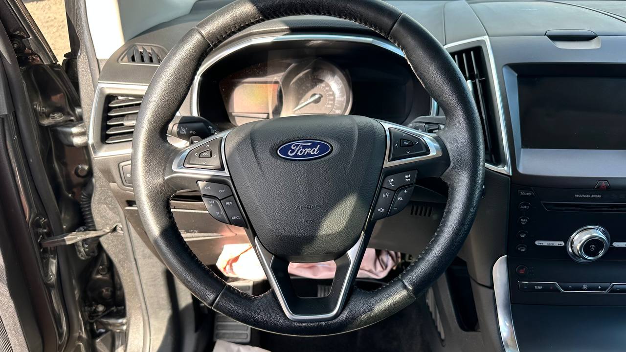 FORD EDGE TITANIUM 2019