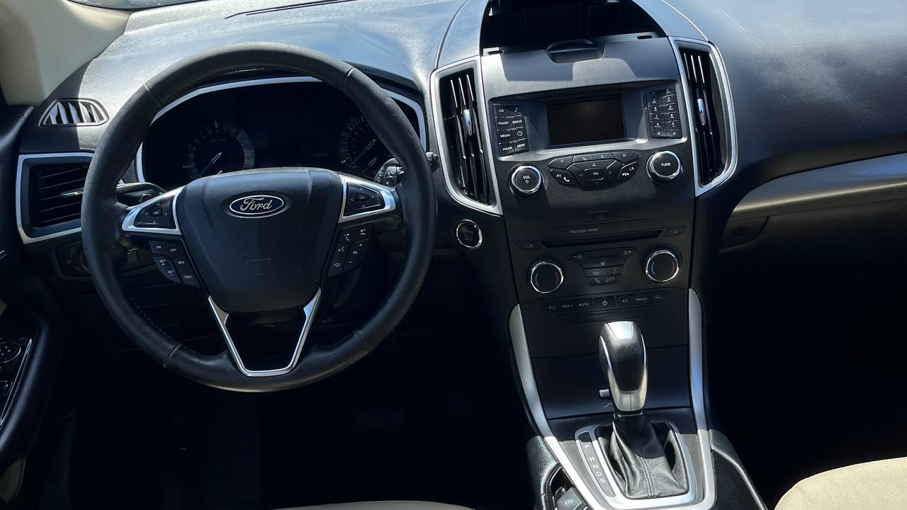 FORD EDGE SEL 2017
