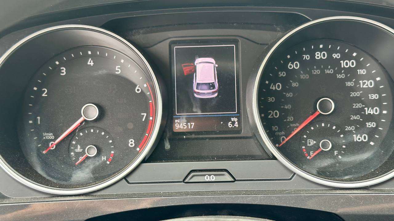 VOLKSWAGEN TIGUAN S 2018