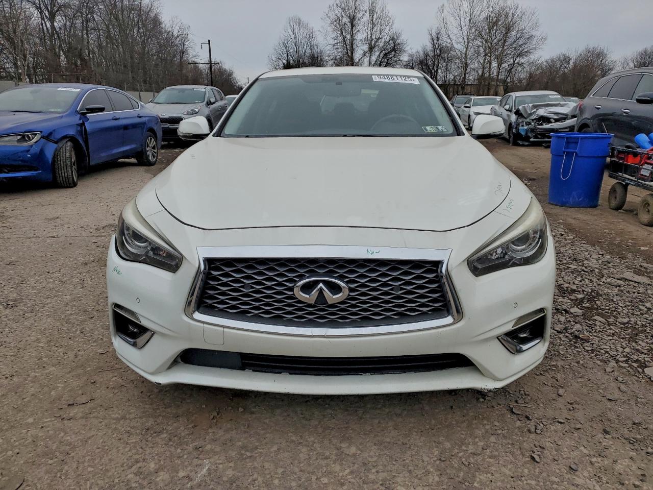 INFINITI Q50 LUXE 2017