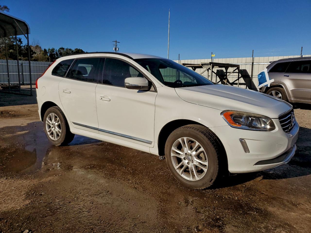 VOLVO XC60 T5 2016