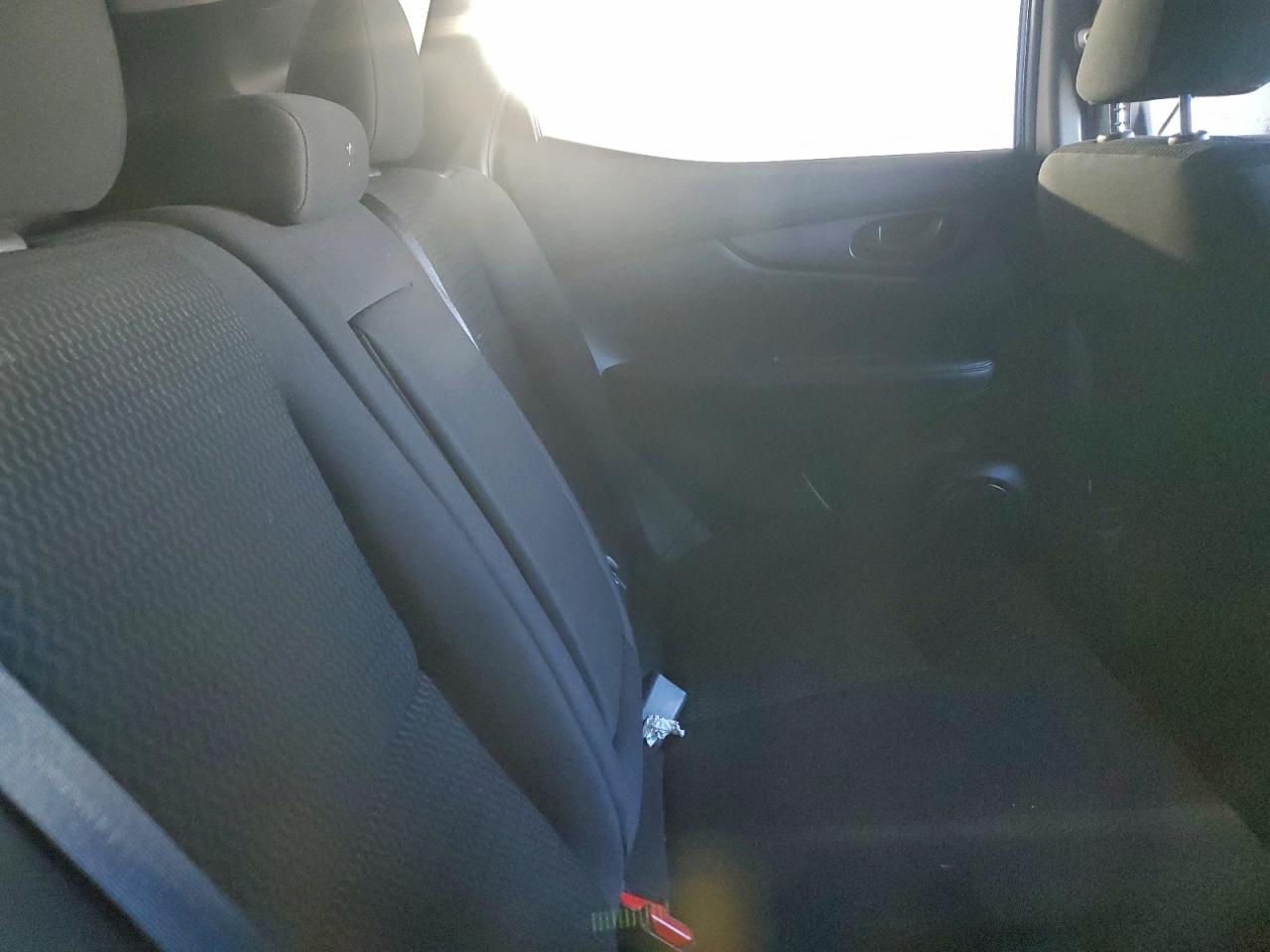 NISSAN ROGUE SPORT S 2018