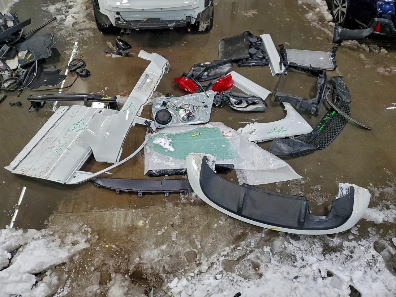 VOLKSWAGEN TIGUAN SPORT 2016