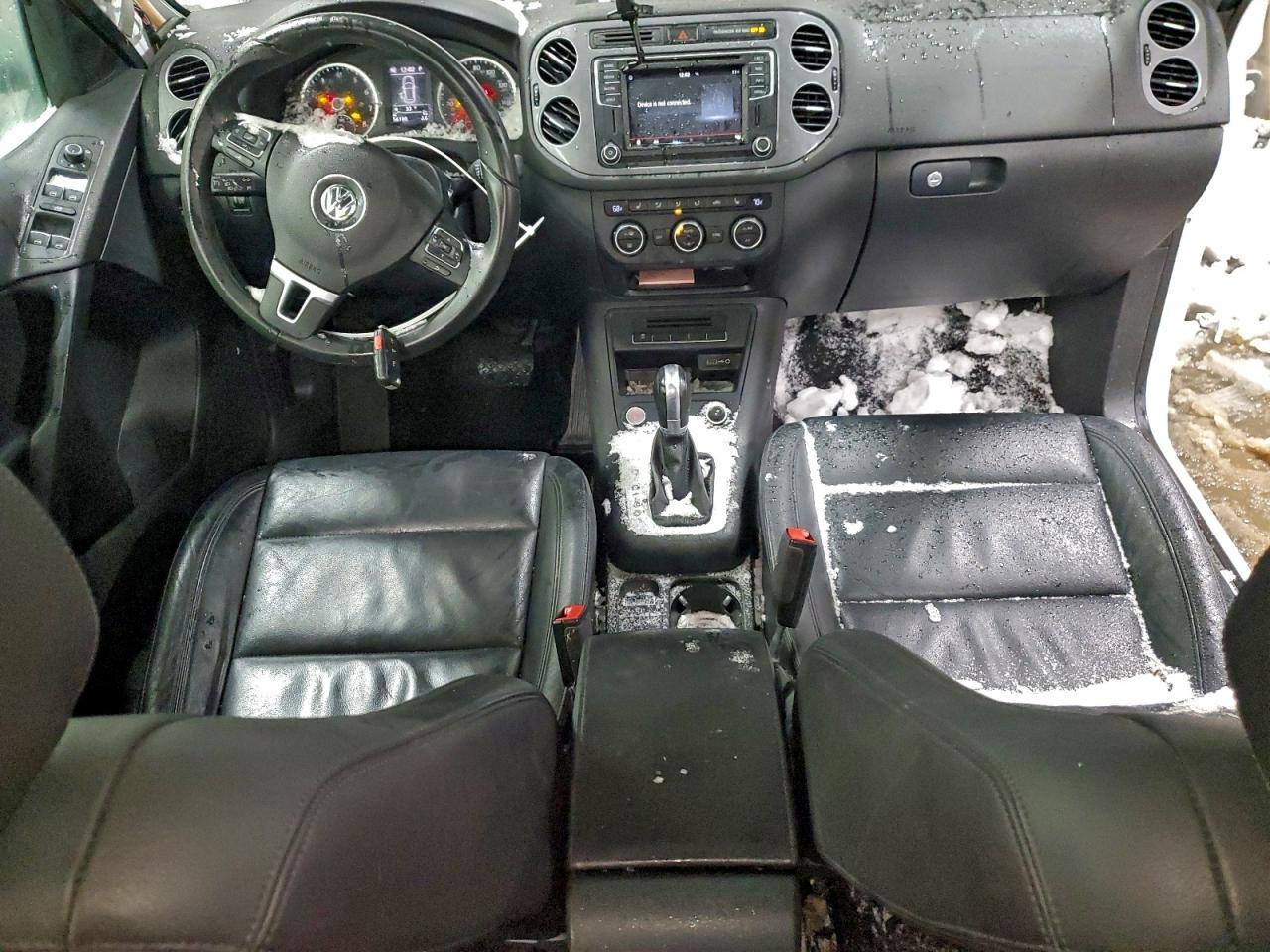 VOLKSWAGEN TIGUAN SPORT 2016