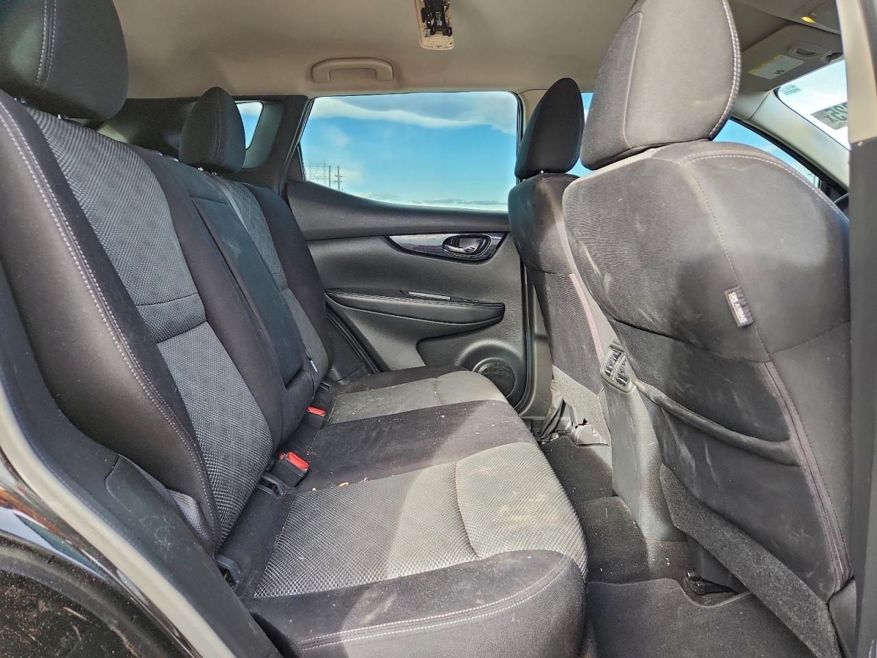 NISSAN ROGUE SPORT SV 2017