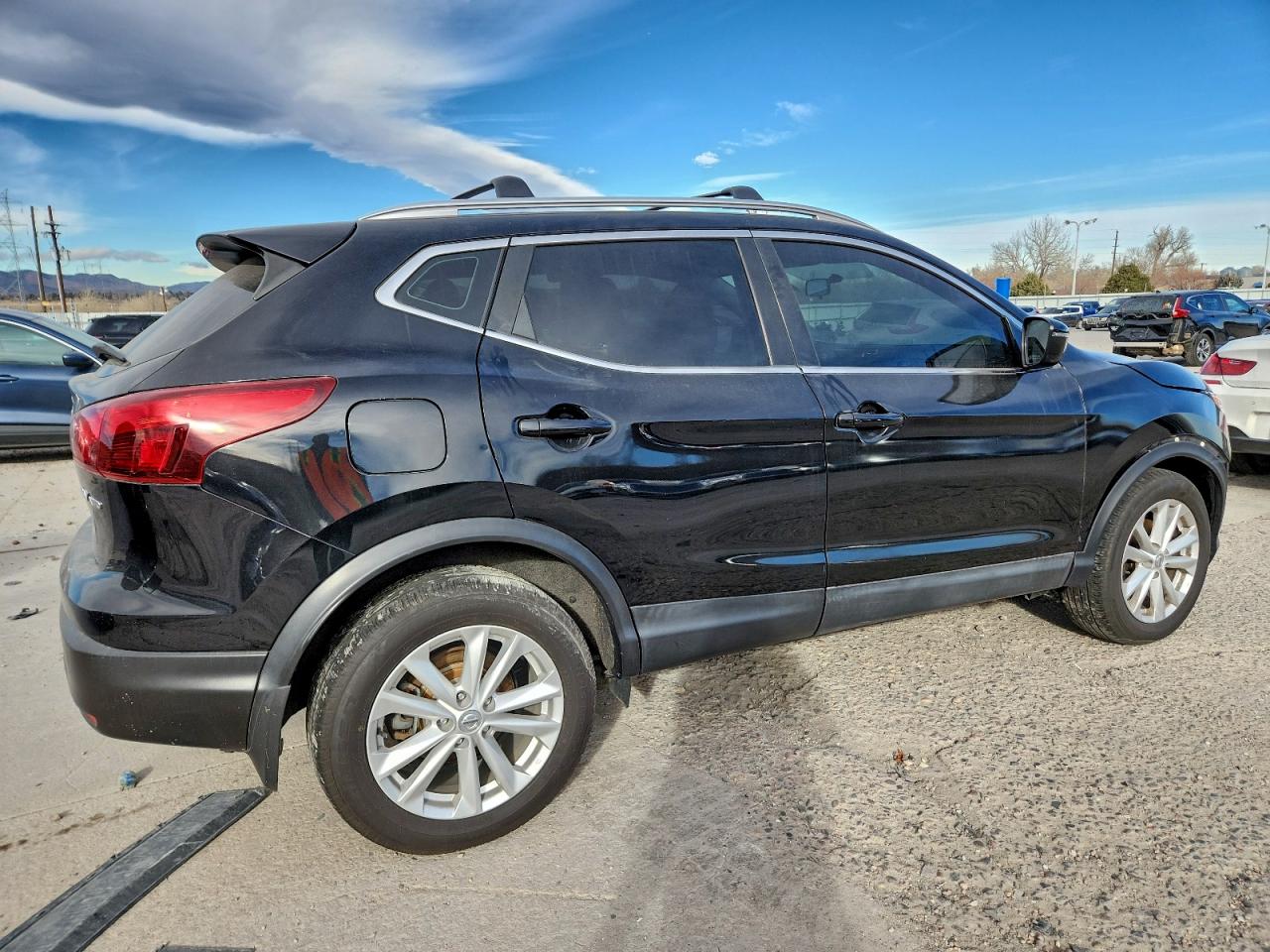 NISSAN ROGUE SPORT SV 2017