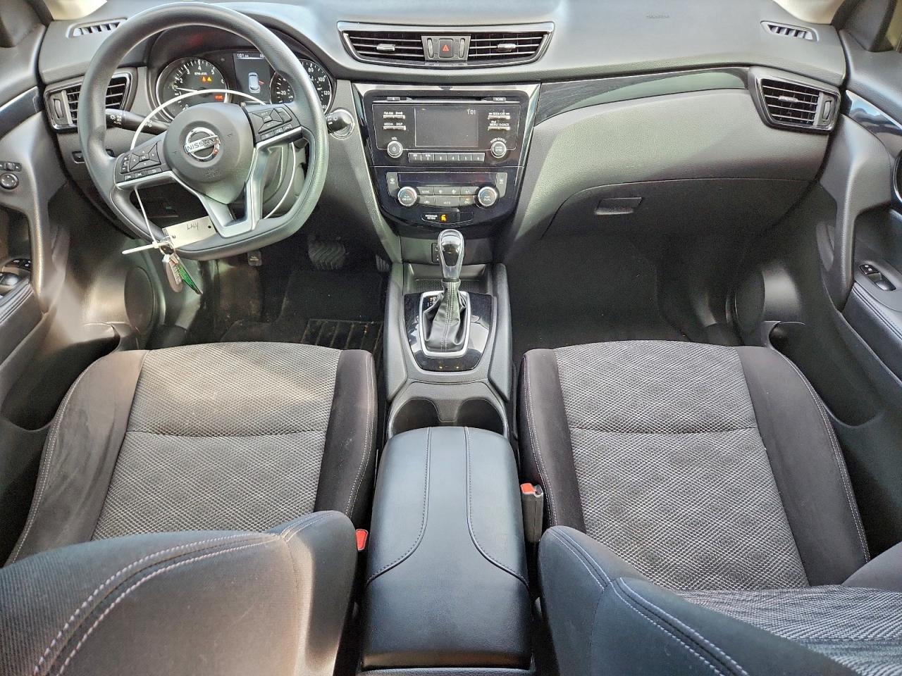 NISSAN ROGUE SPORT SV 2017