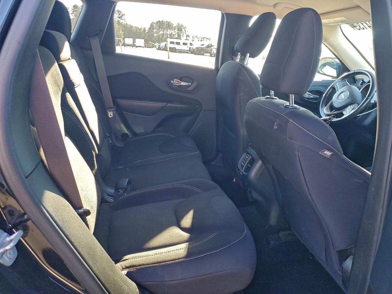 JEEP CHEROKEE LATITUDE 2015